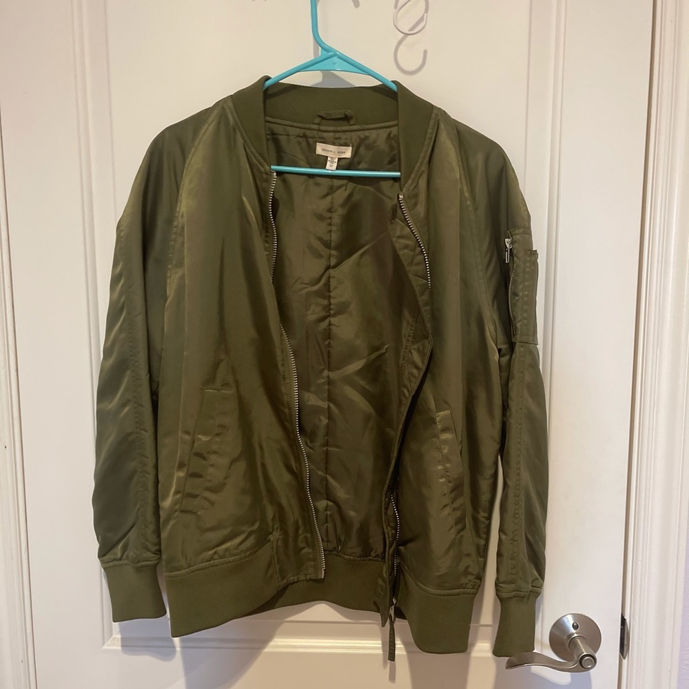 Bomber jacket